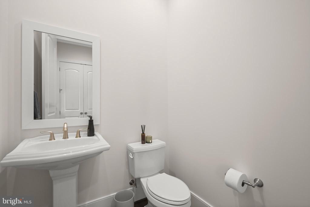 131 BYTHAM RIDGE LANE