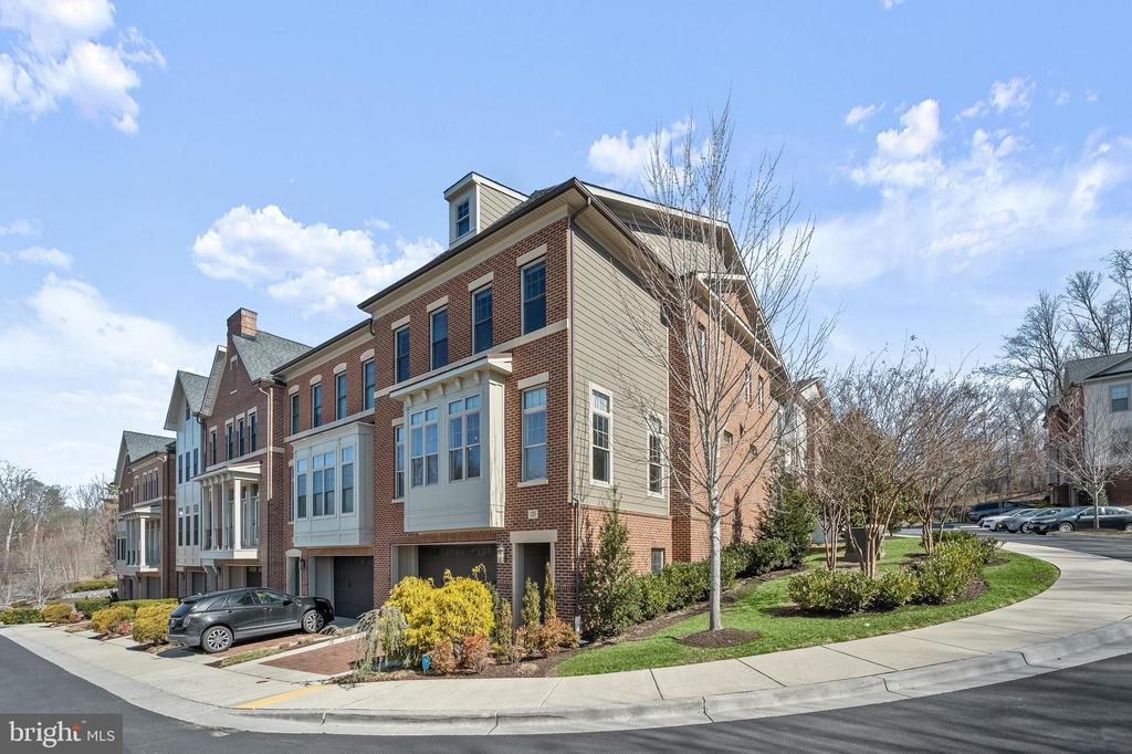 131 BYTHAM RIDGE LANE