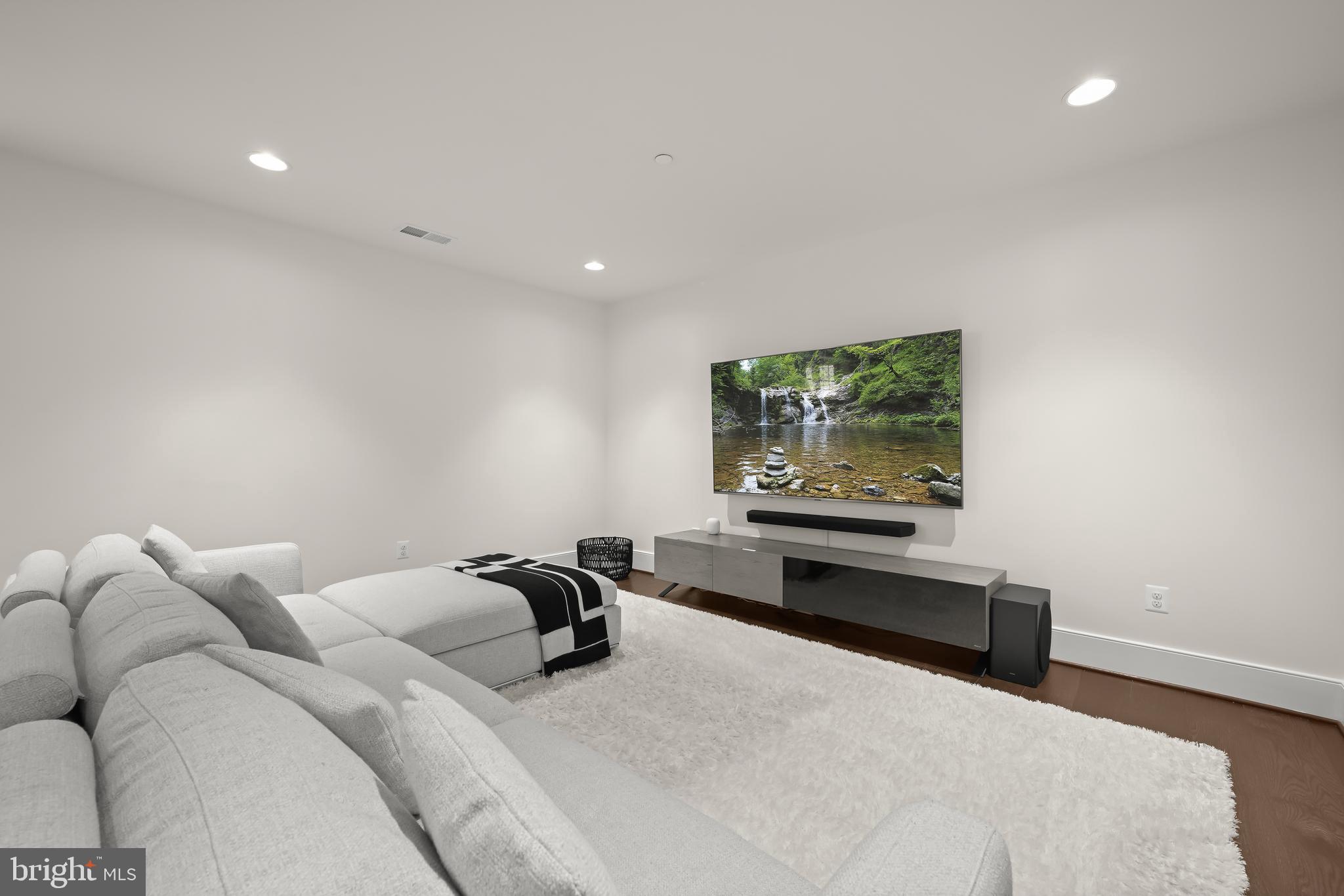 131 BYTHAM RIDGE LANE