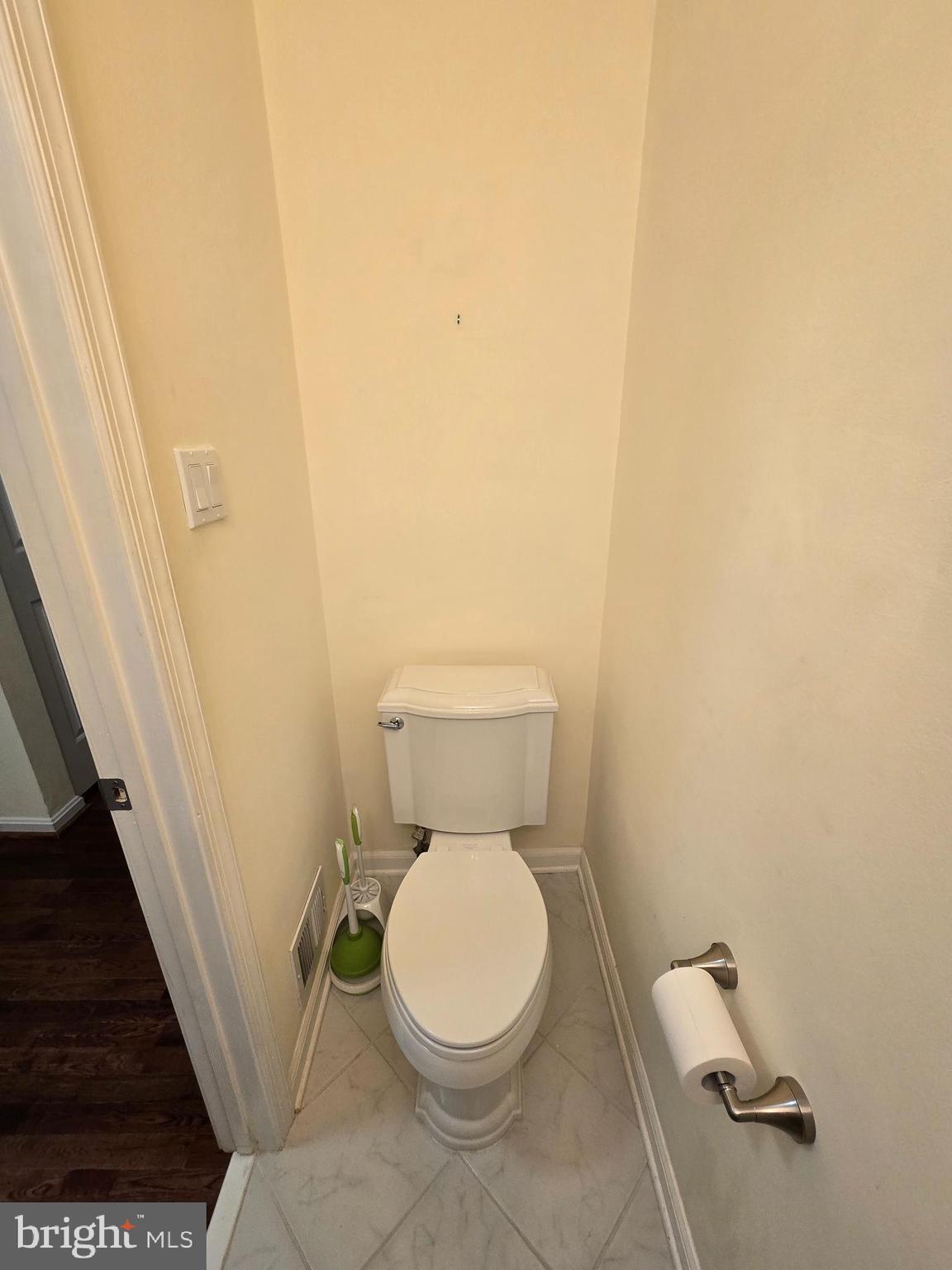 14942 HABERSHAM CIRCLE