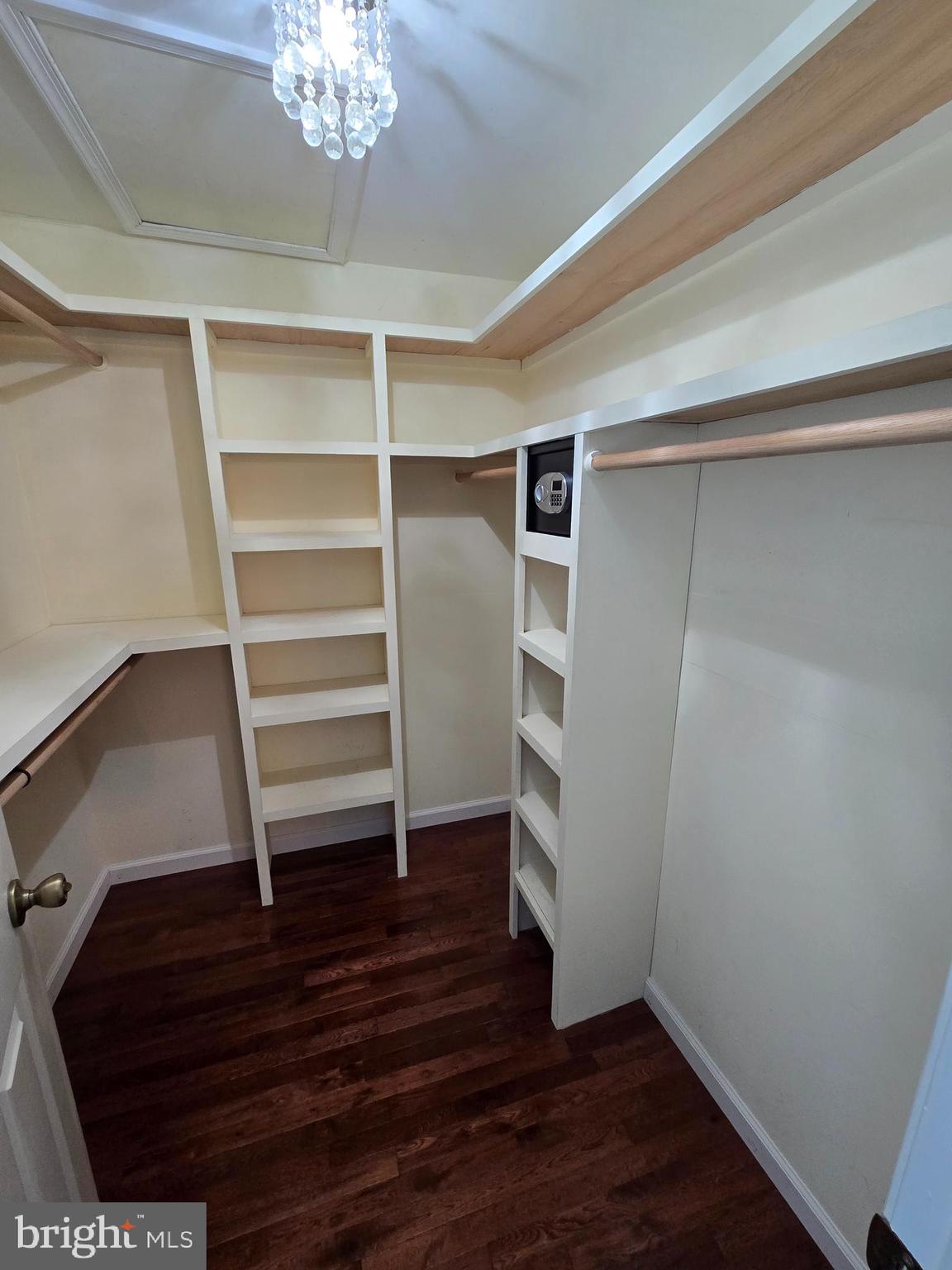 14942 HABERSHAM CIRCLE