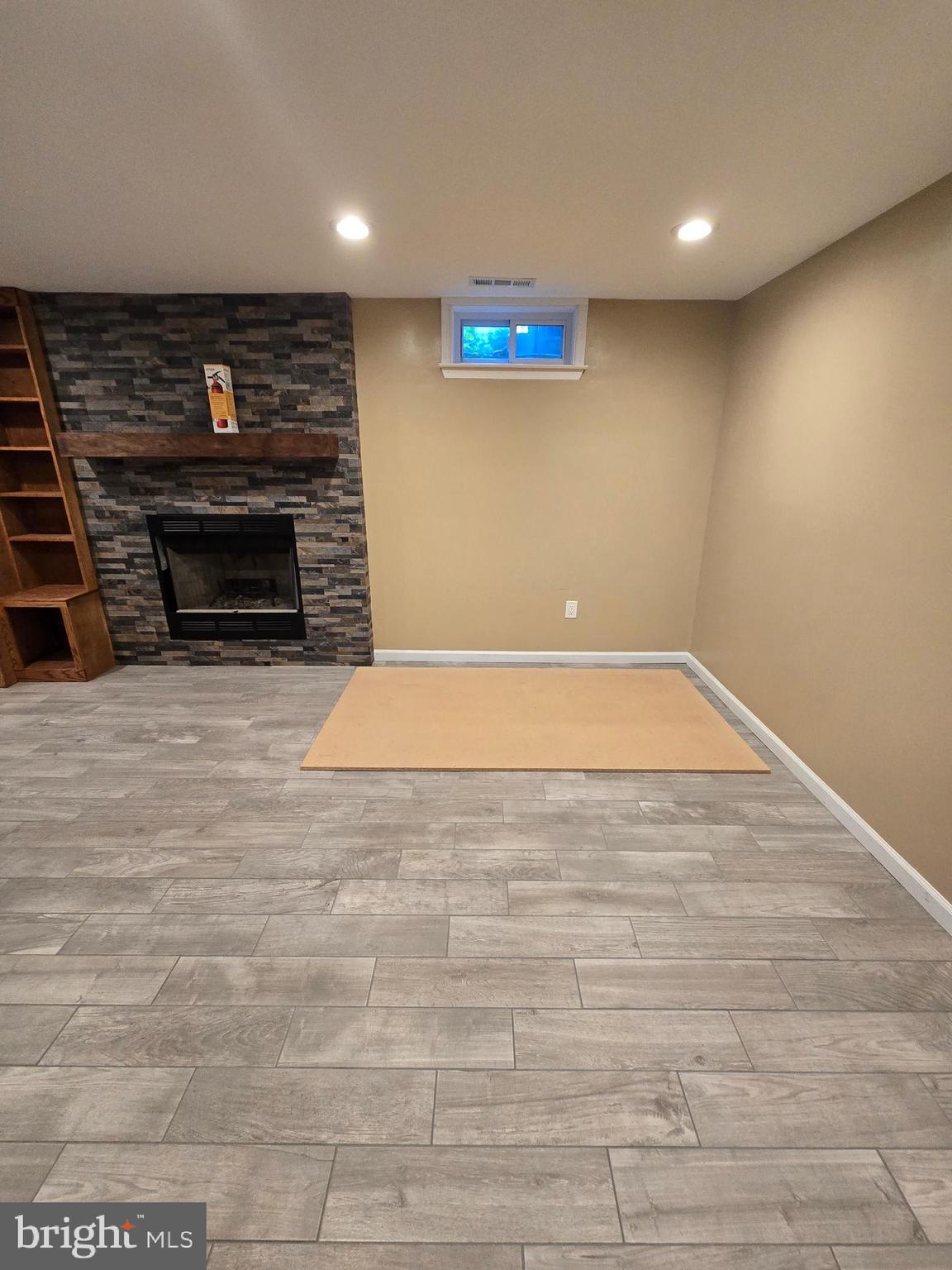 14942 HABERSHAM CIRCLE