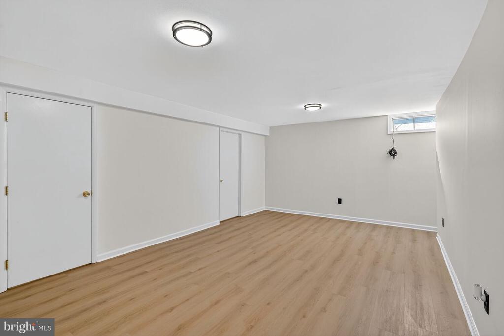 11405 CLASSICAL LANE