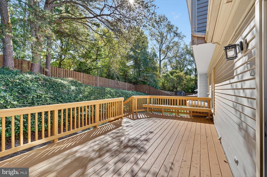 11405 CLASSICAL LANE
