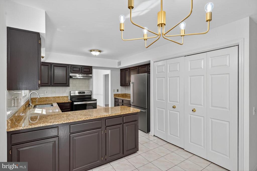 11405 CLASSICAL LANE