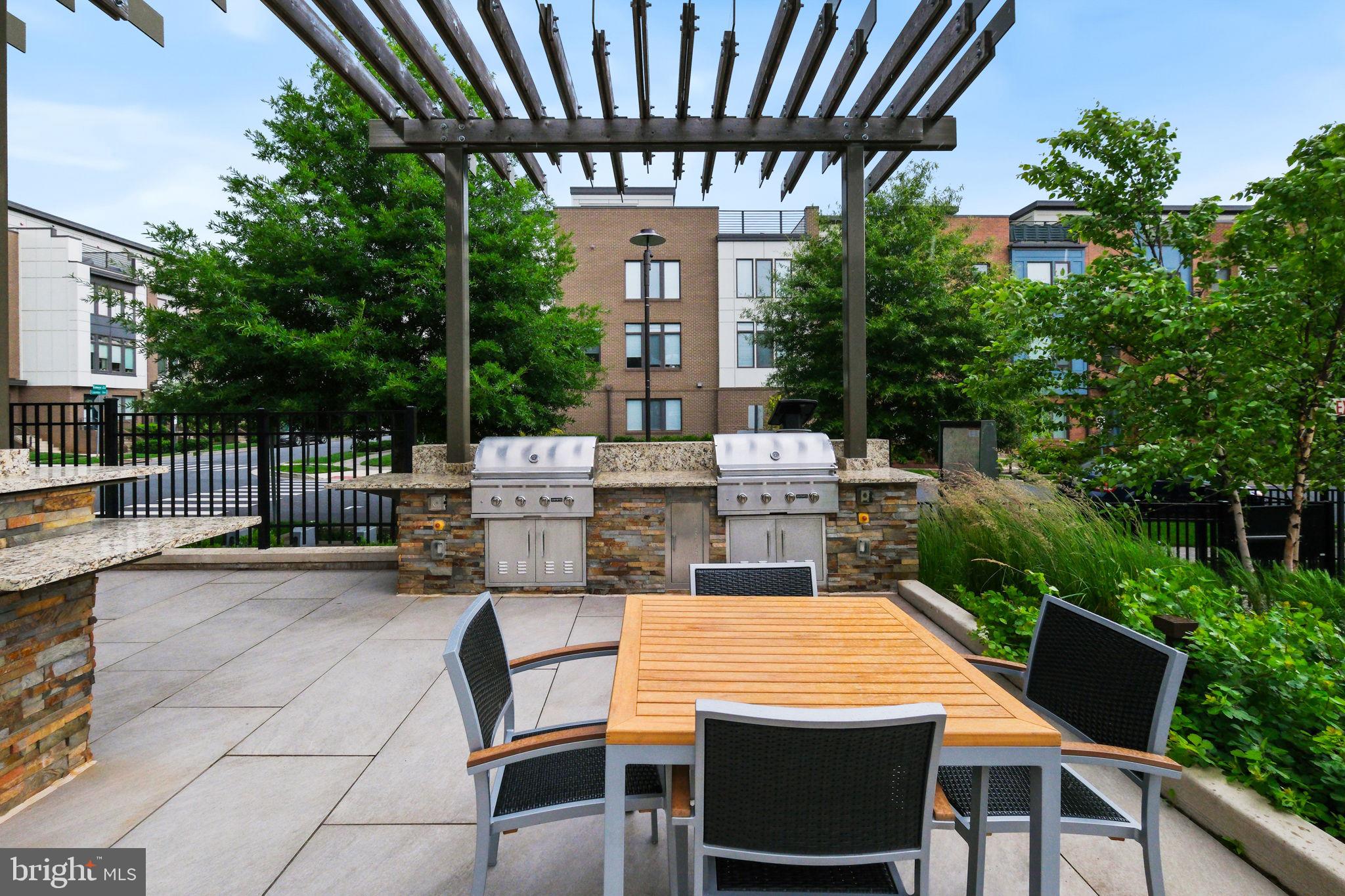 16560 CRABBS BRANCH WAY