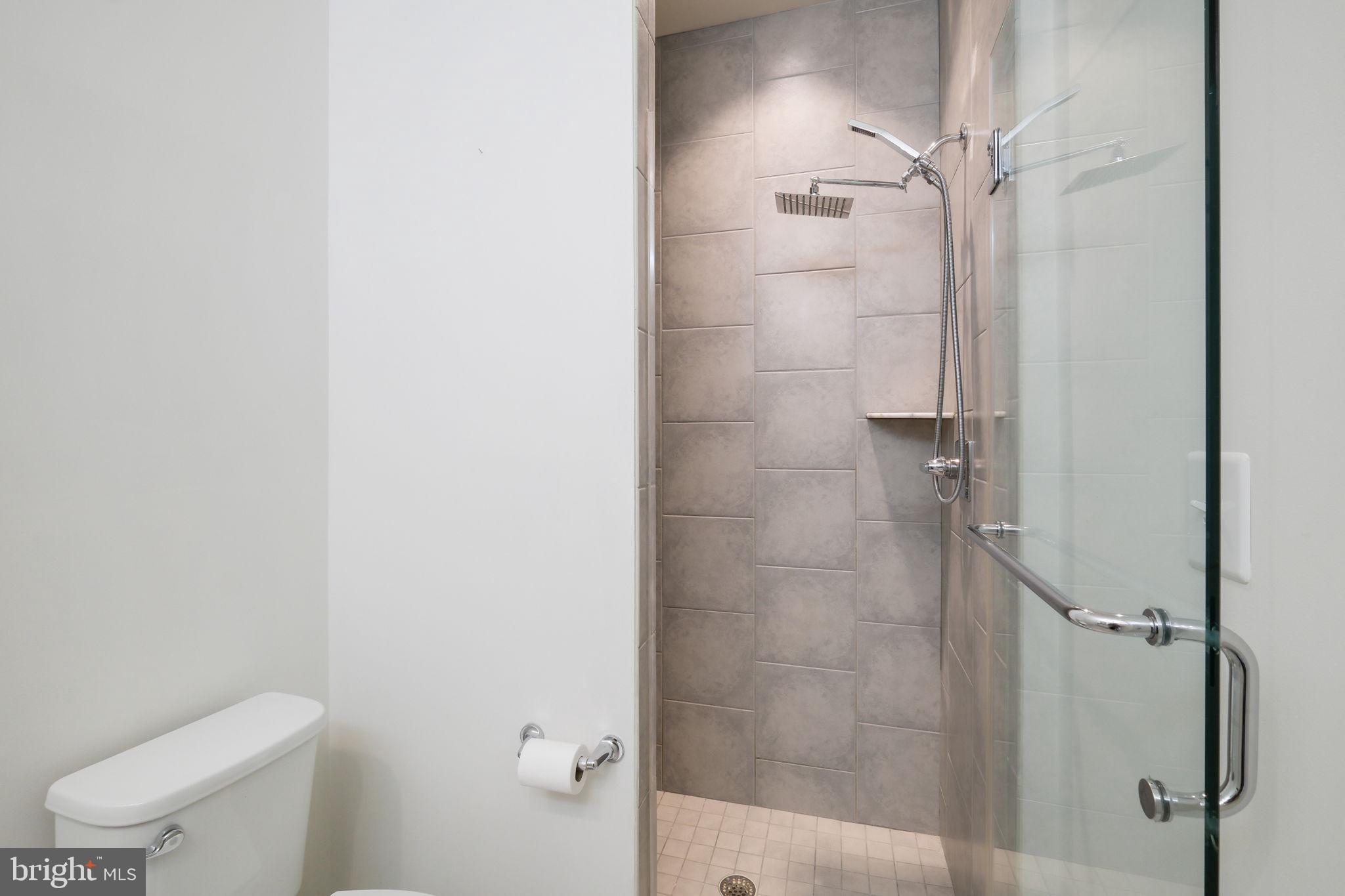 16560 CRABBS BRANCH WAY