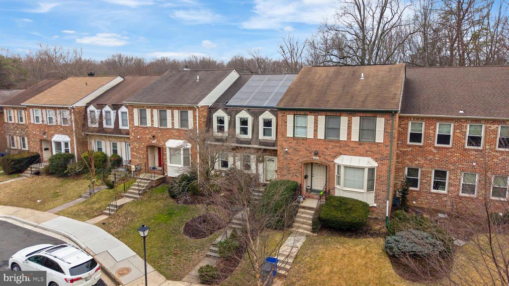 7526 CODDLE HARBOR LANE