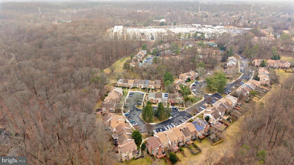 7526 CODDLE HARBOR LANE