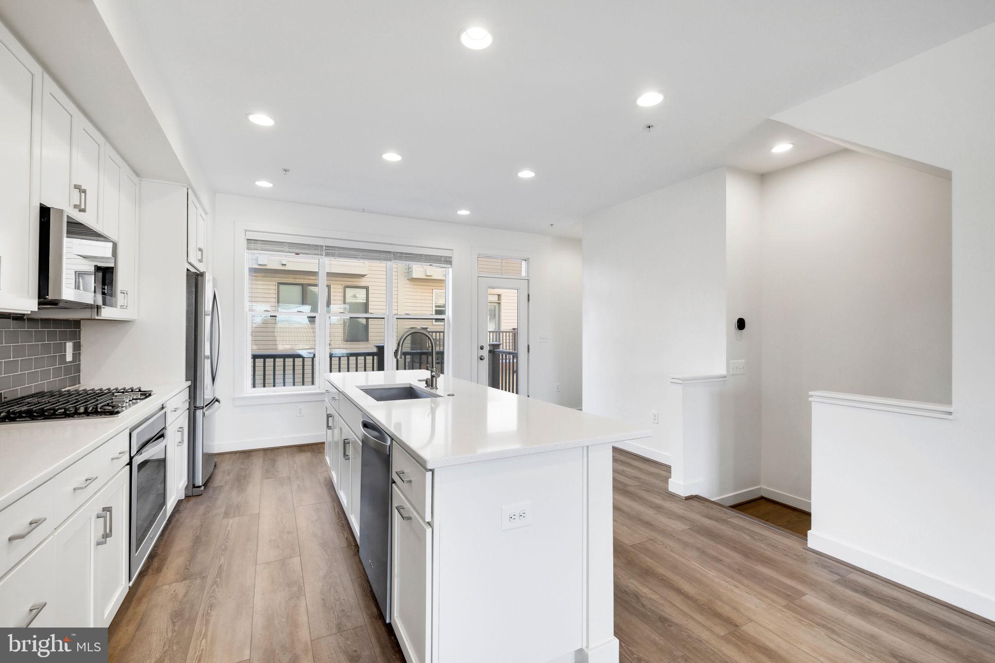 16560 CRABBS BRANCH WAY