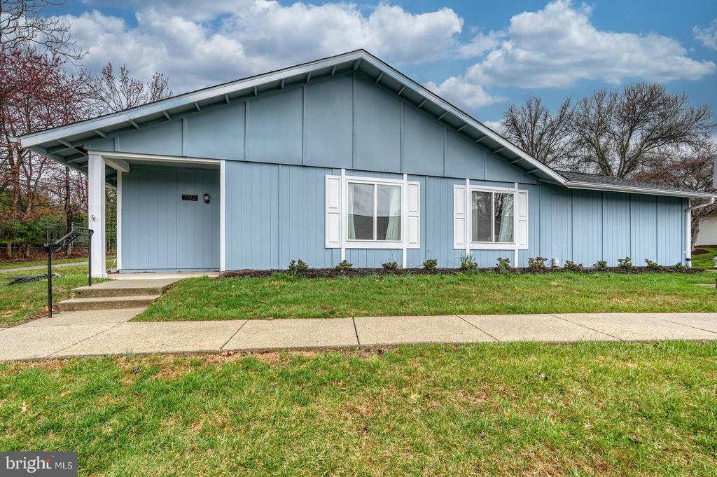 3712 FINSBURY PARK DRIVE 50-A