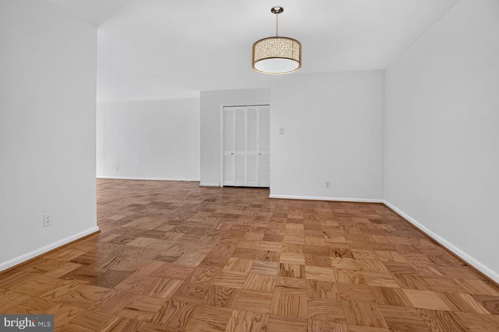5101 RIVER ROAD Unit: 703