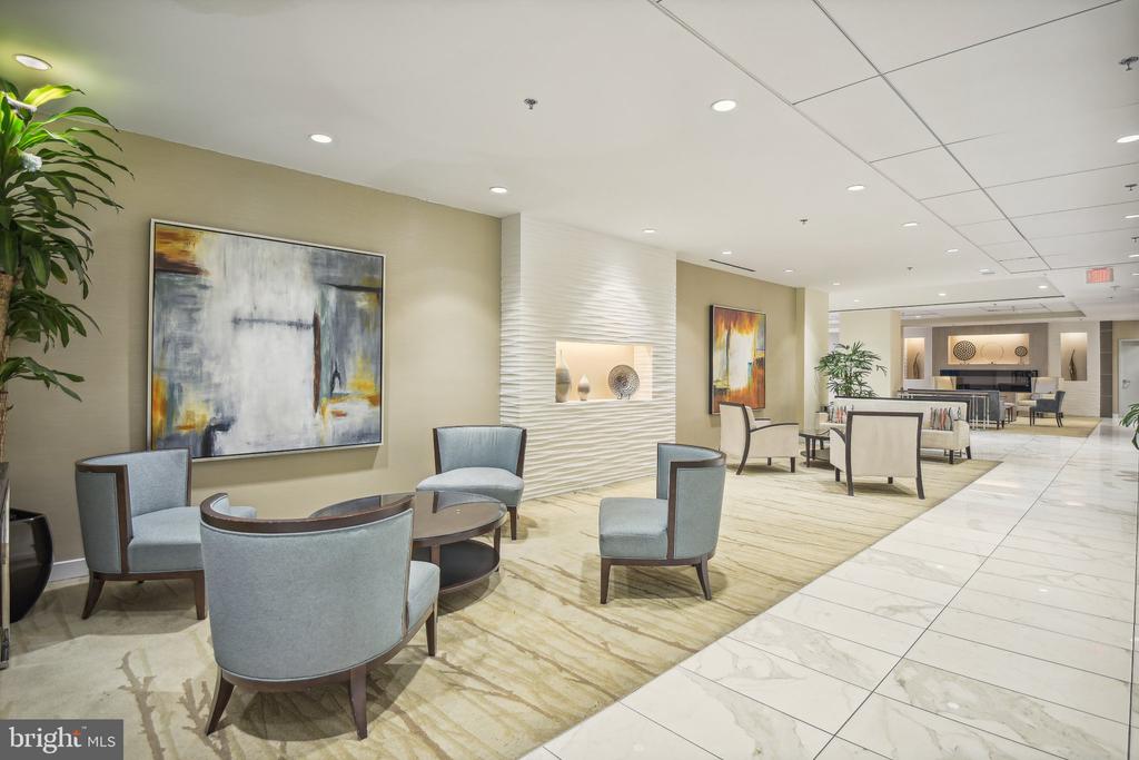 5101 RIVER ROAD Unit: 703