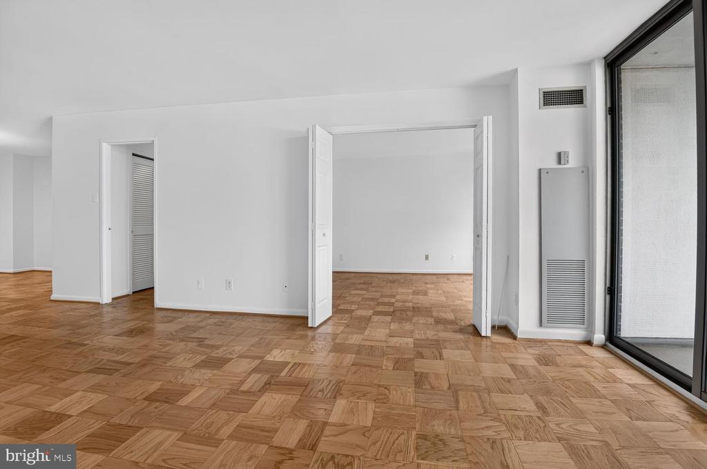 5101 RIVER ROAD Unit: 703