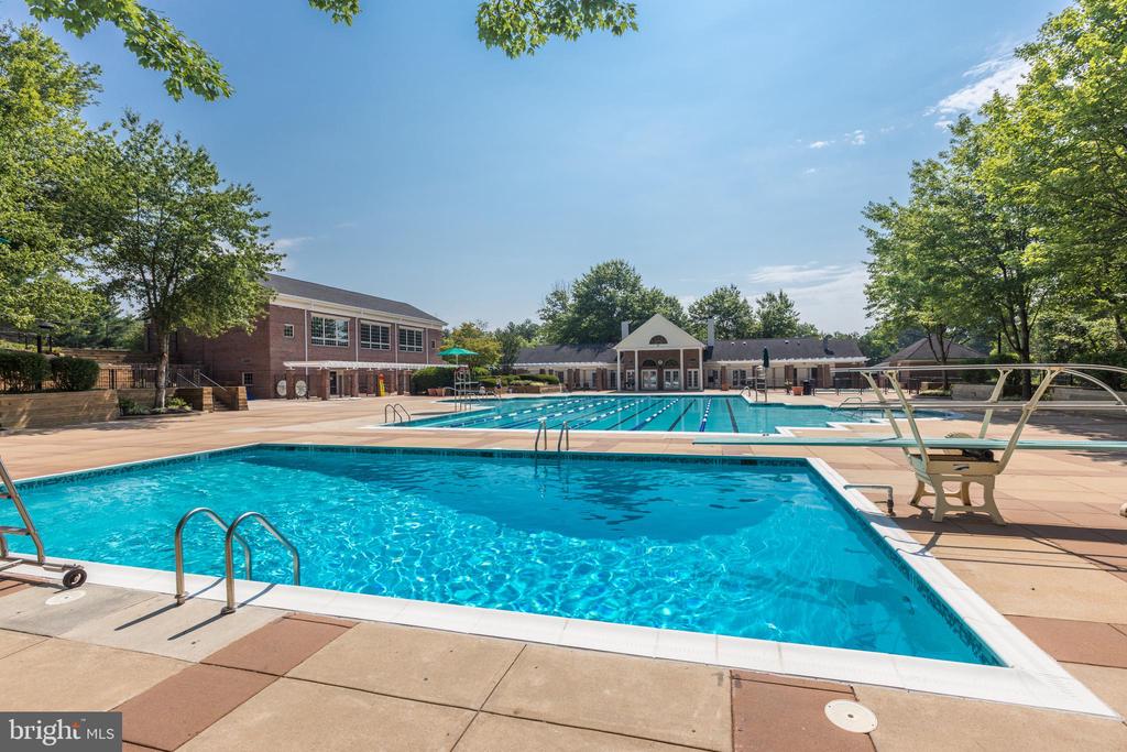 3804 Ridge Knoll Ct #312a