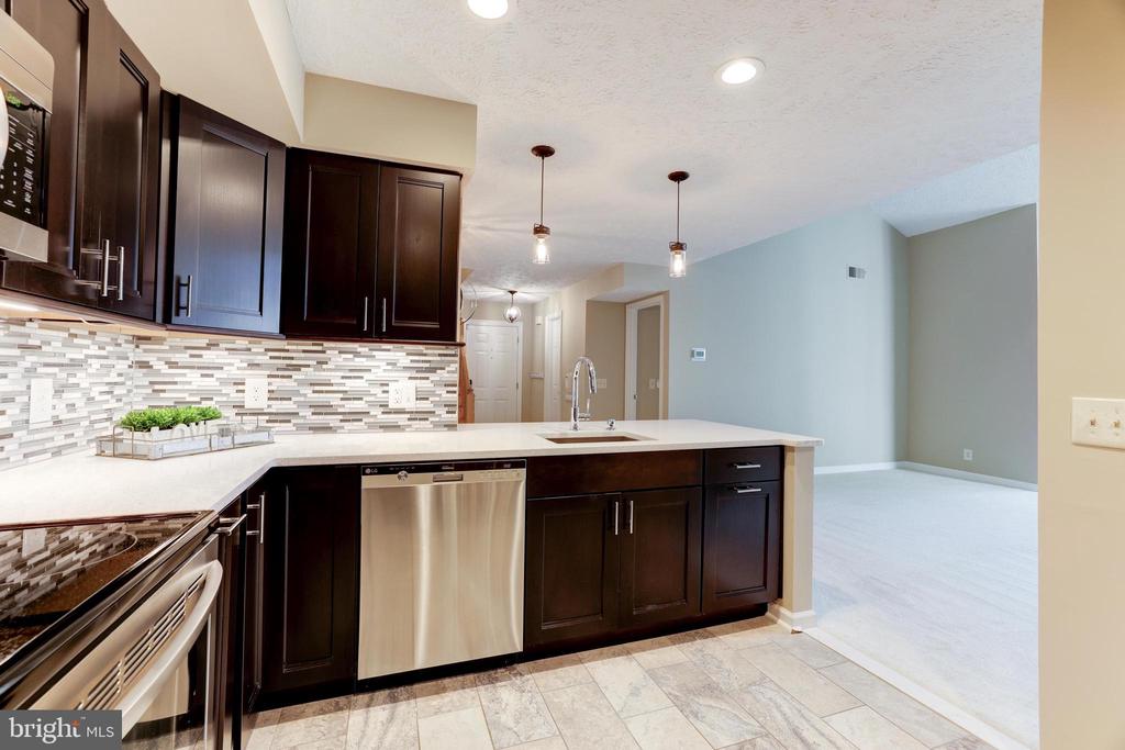 3804 Ridge Knoll Ct #312a