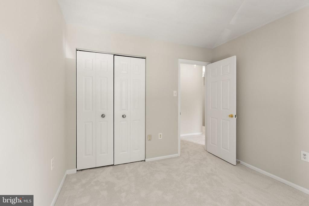 7390 Stream Way
