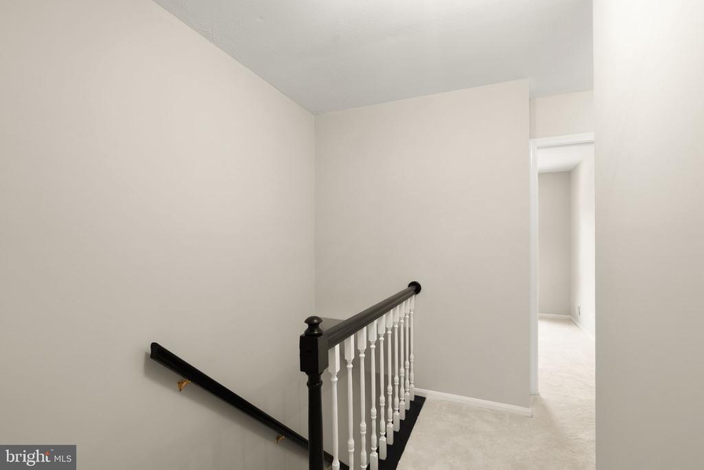 7390 Stream Way