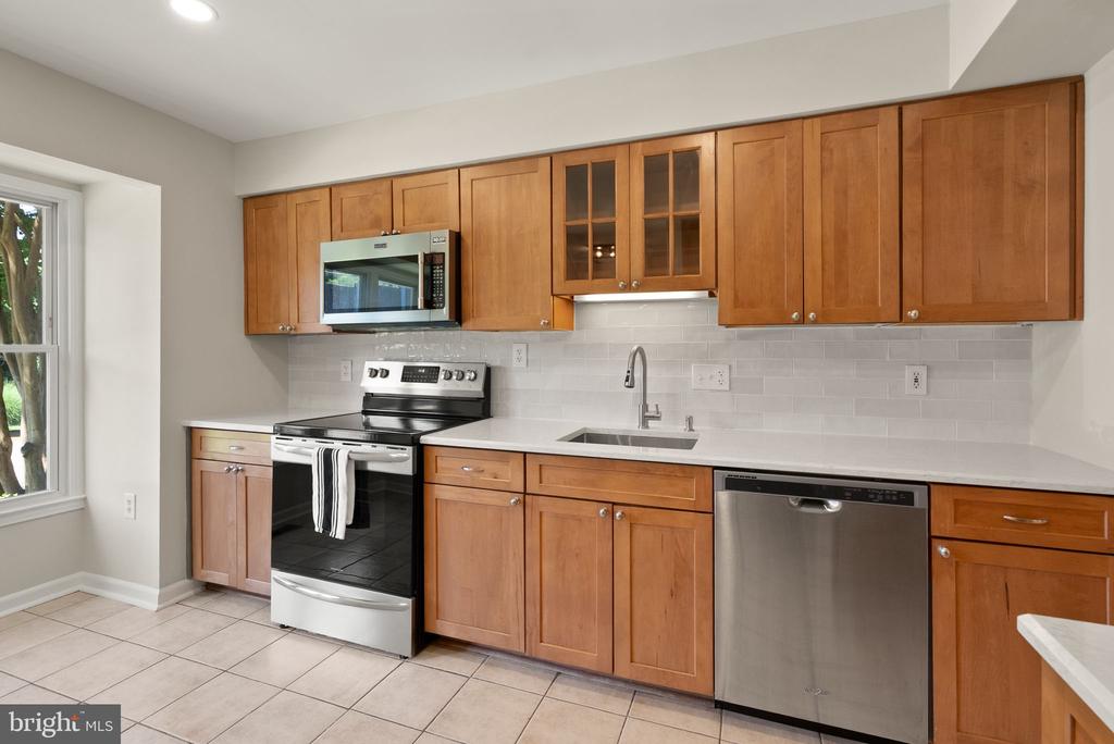 7390 Stream Way