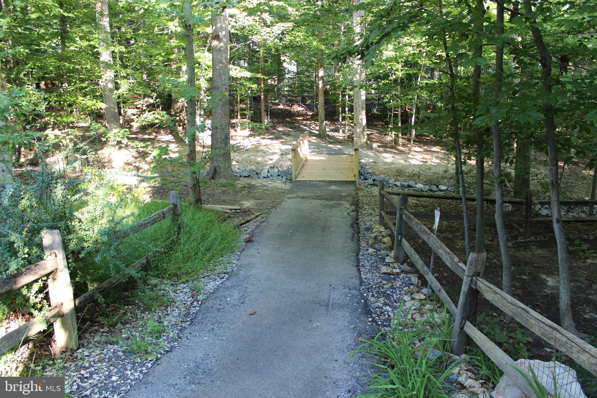 7981 OAK BRIDGE LANE