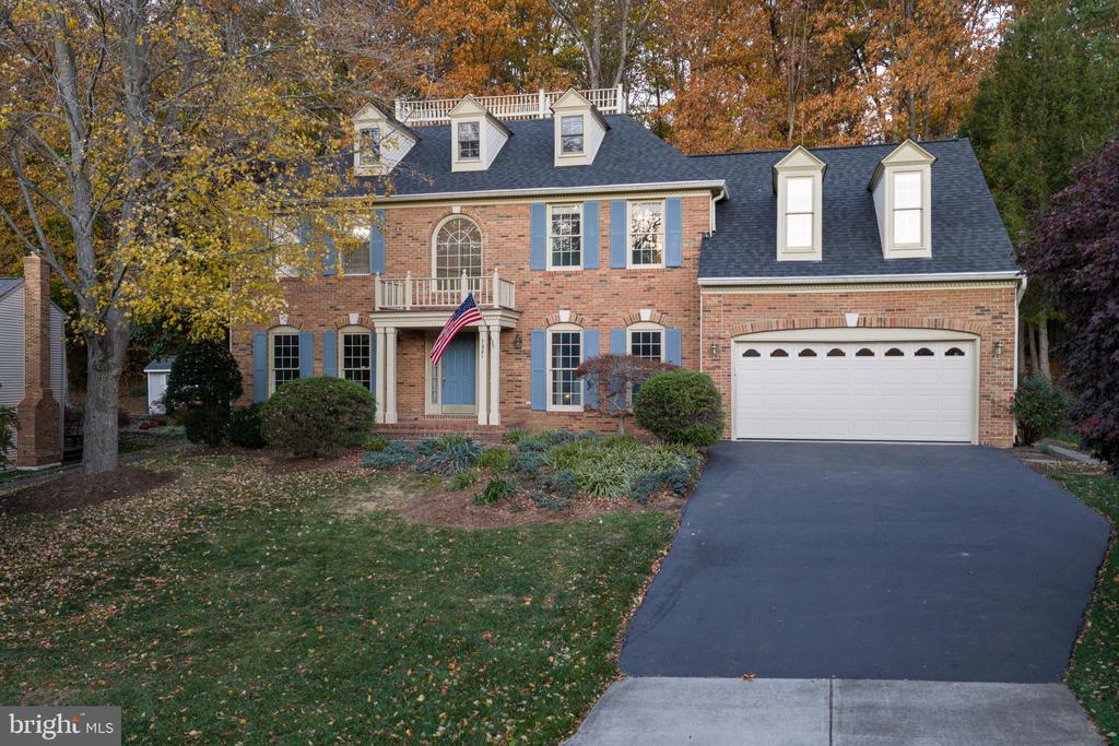 7981 OAK BRIDGE LANE