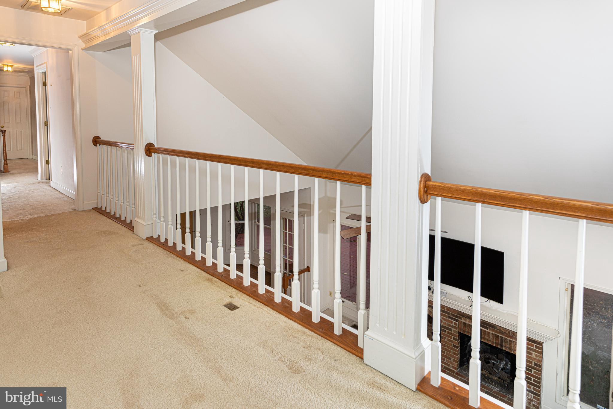 7981 OAK BRIDGE LANE