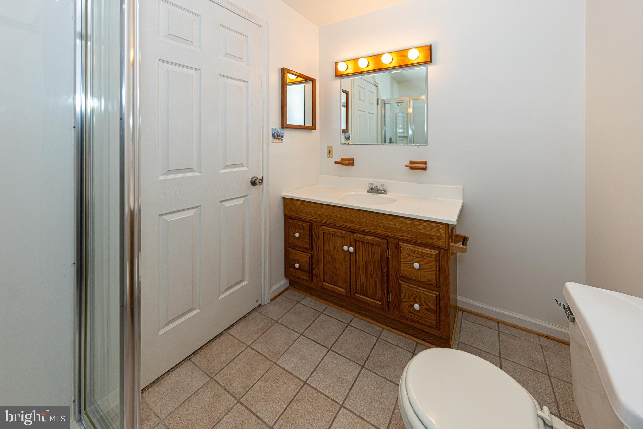 7981 OAK BRIDGE LANE