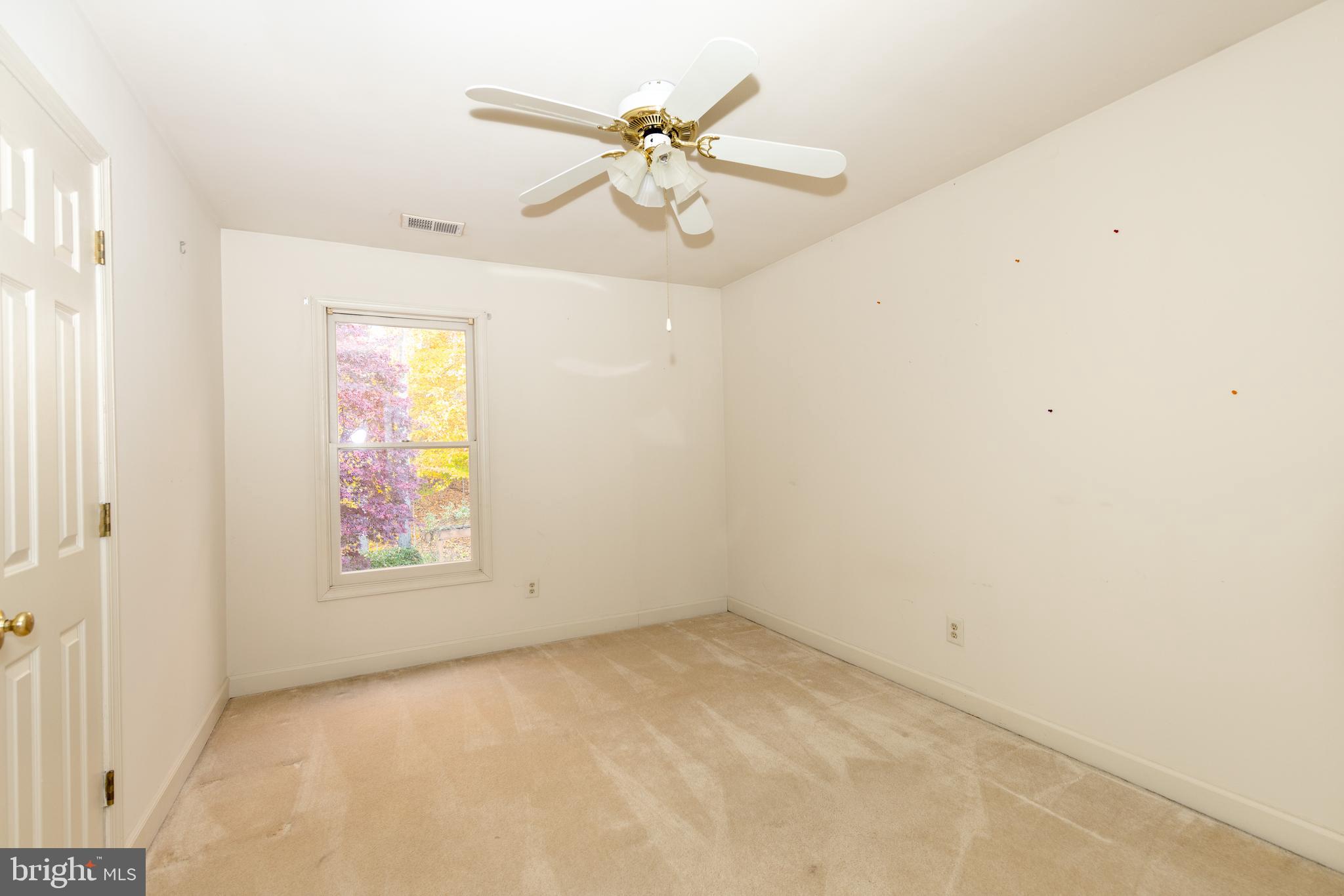 7981 OAK BRIDGE LANE