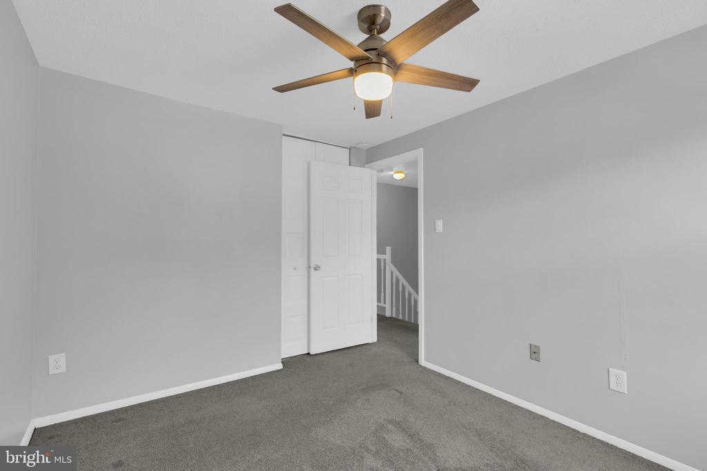 6806 HEATHERWAY COURT
