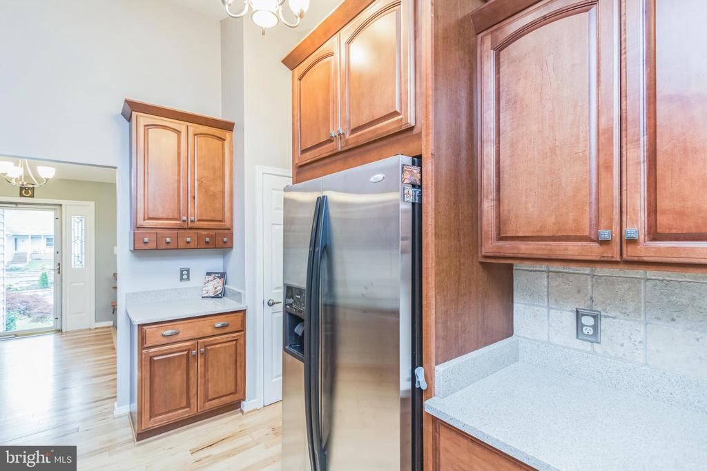 1041 Portugal Dr