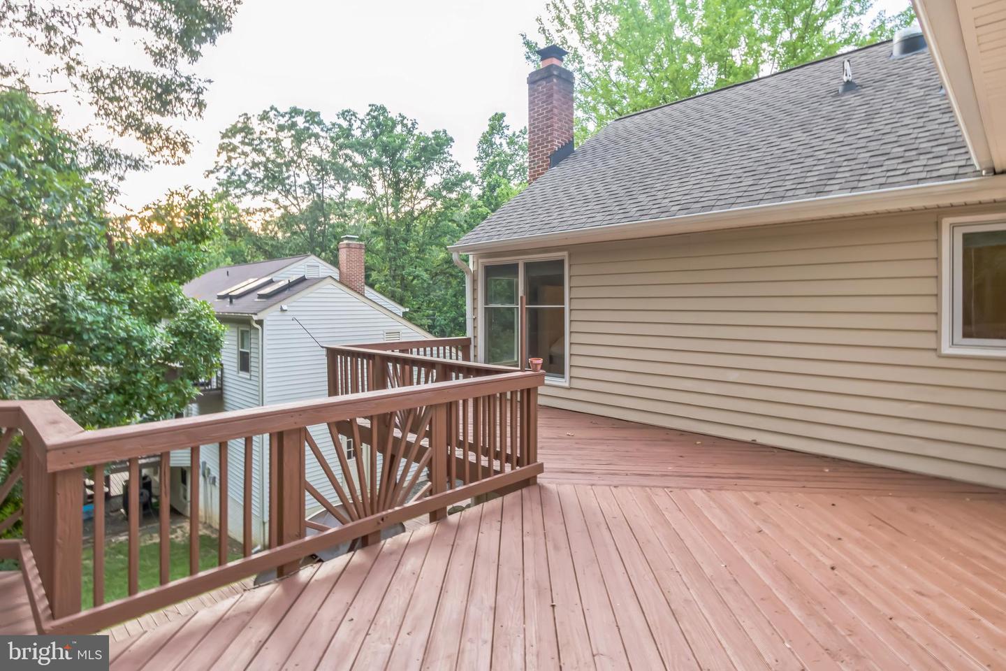 1041 Portugal Dr