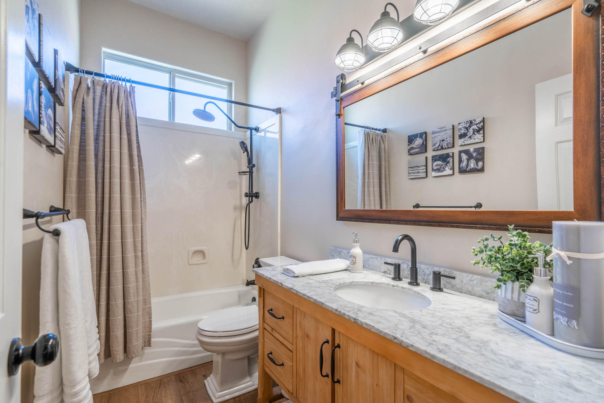 907 N Sky Mountain CT, Hurricane UT, 84737