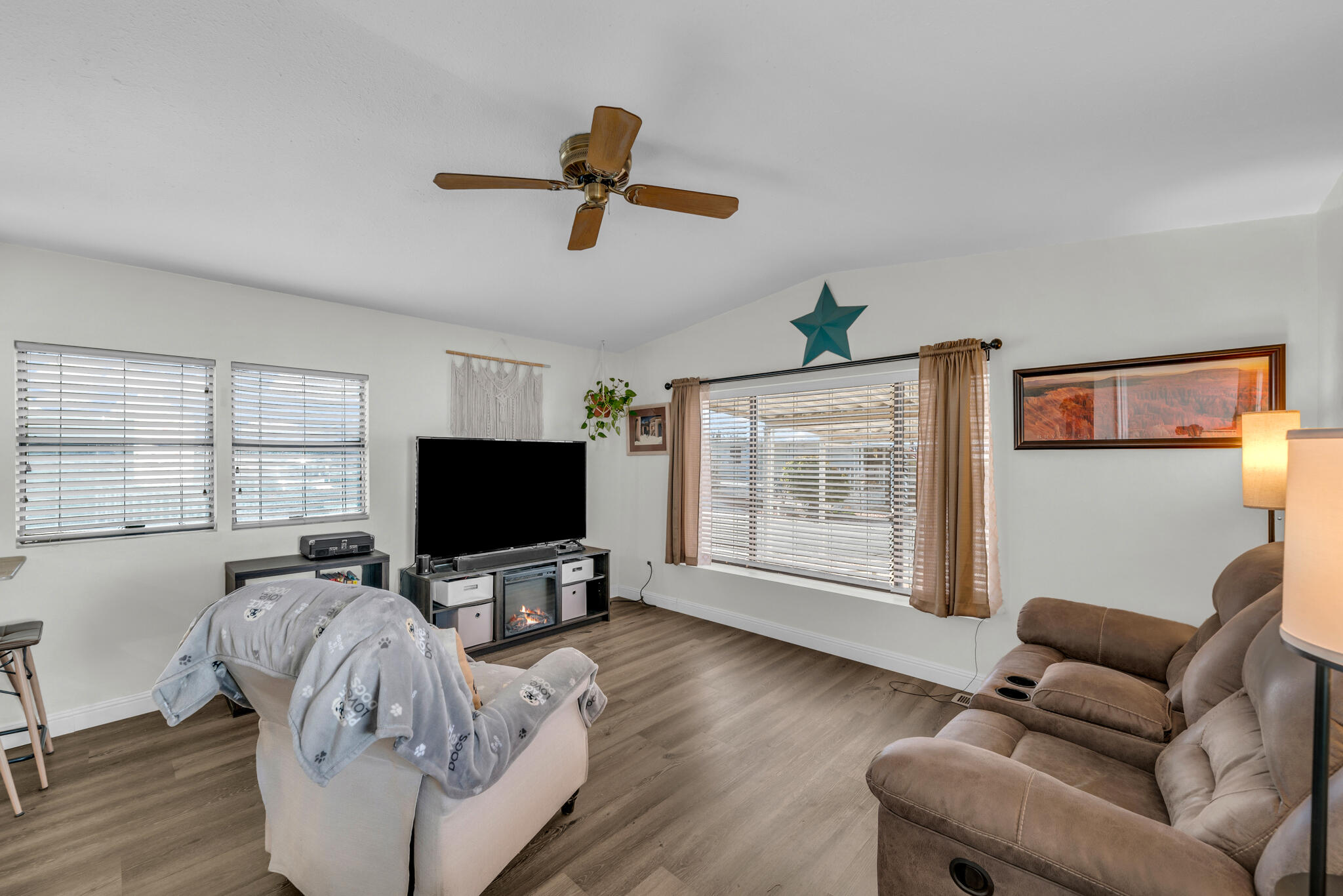 1160 E Telegraph ST Unit: #44