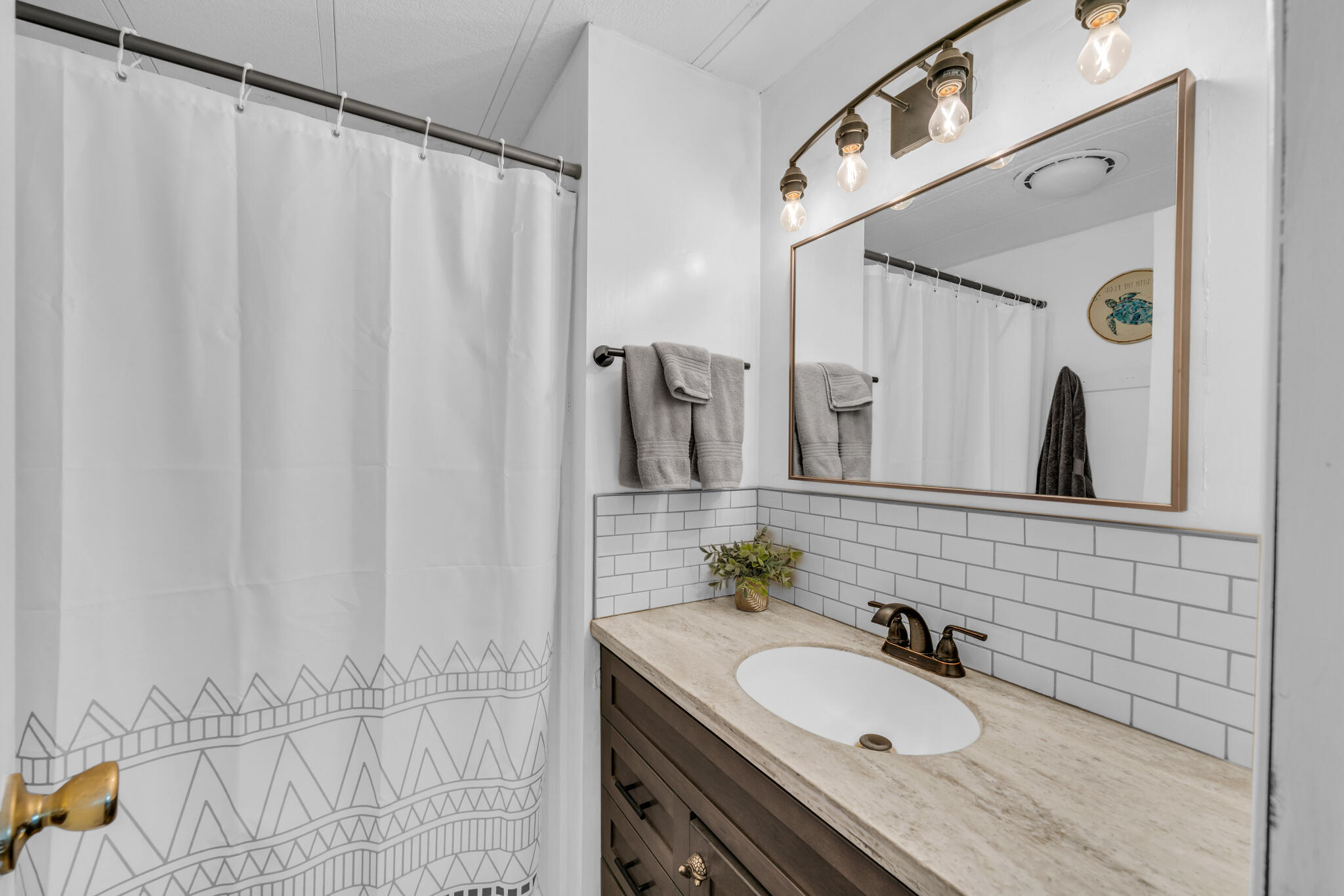 1160 E Telegraph ST Unit: #44