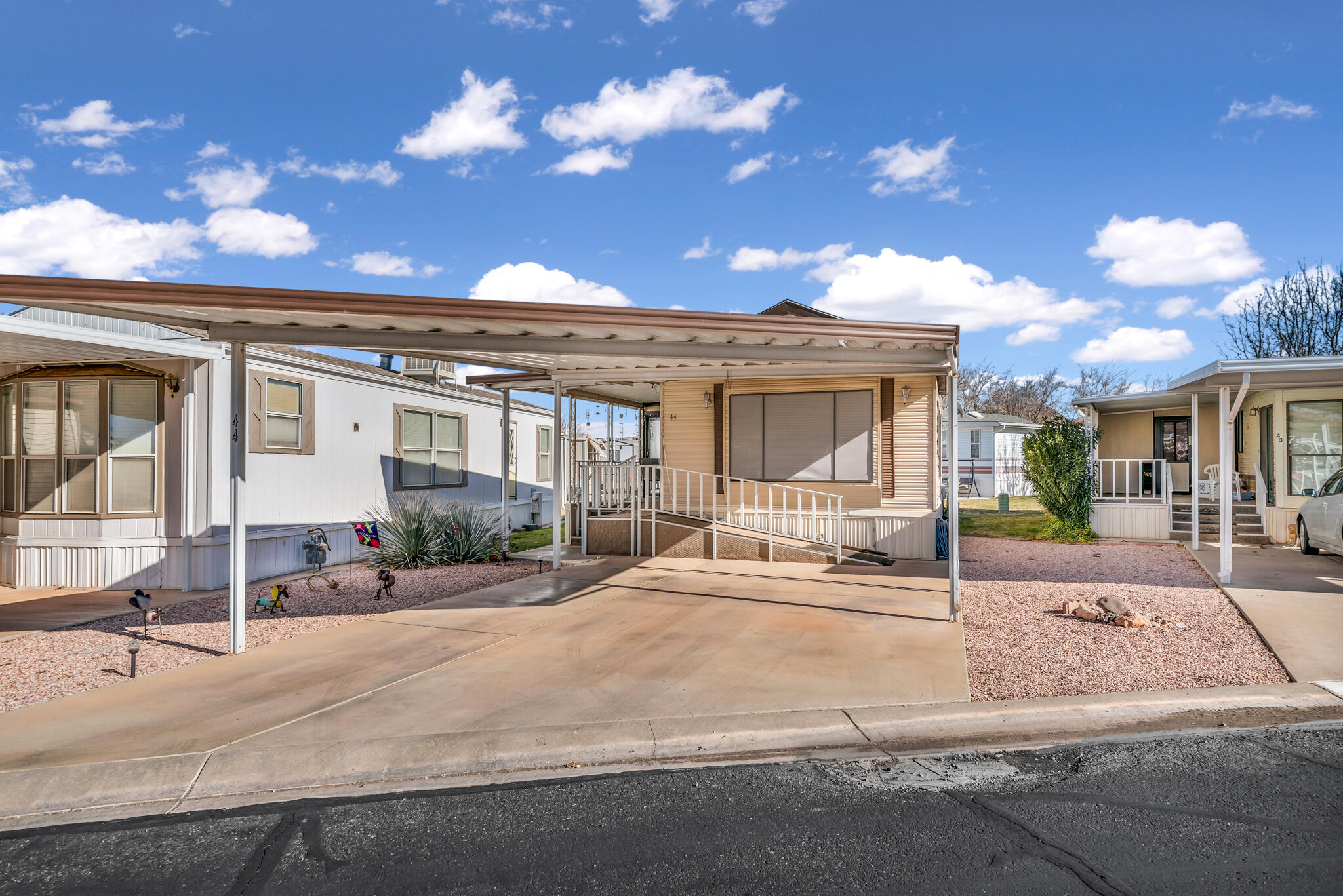 1160 E Telegraph ST Unit: #44