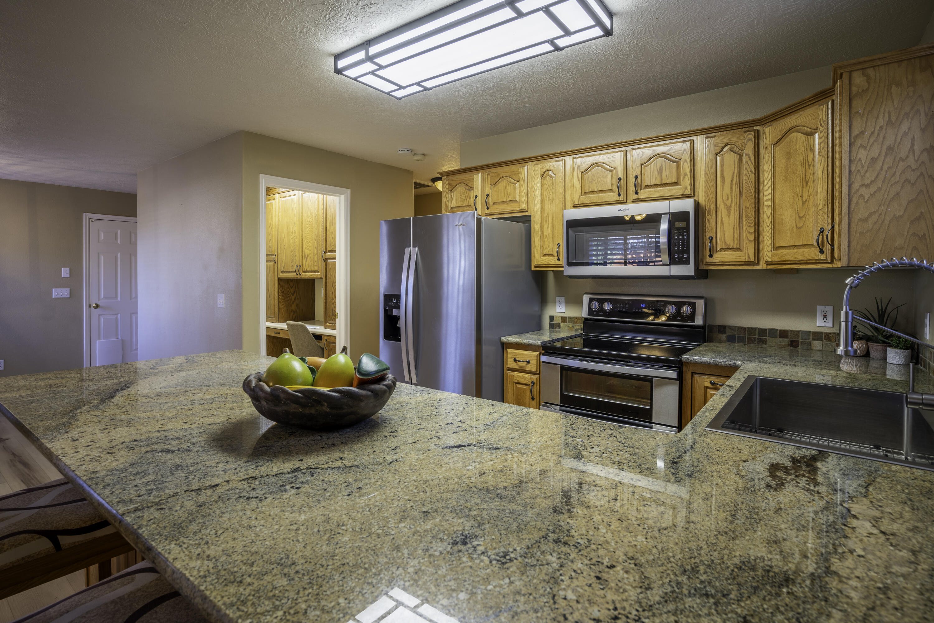 1050 W Red Hills Parkway Unit: #3