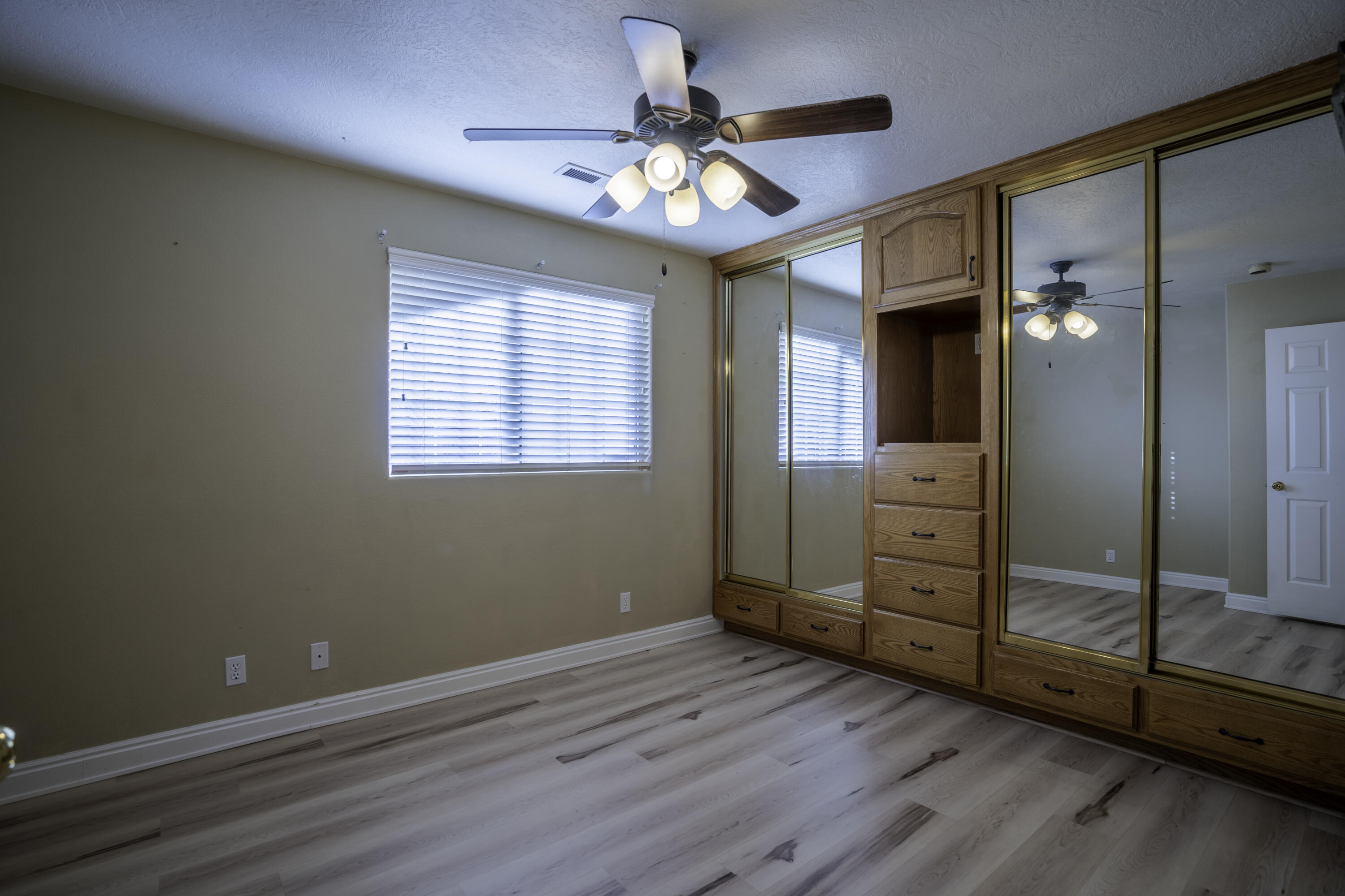 1050 W Red Hills Parkway Unit: #3