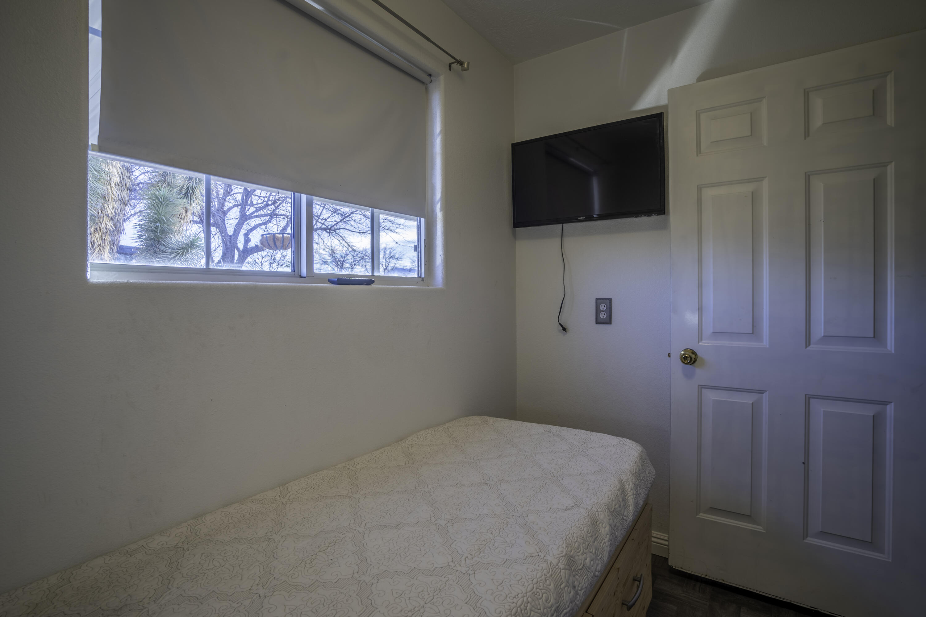 1050 W Red Hills Parkway Unit: #3