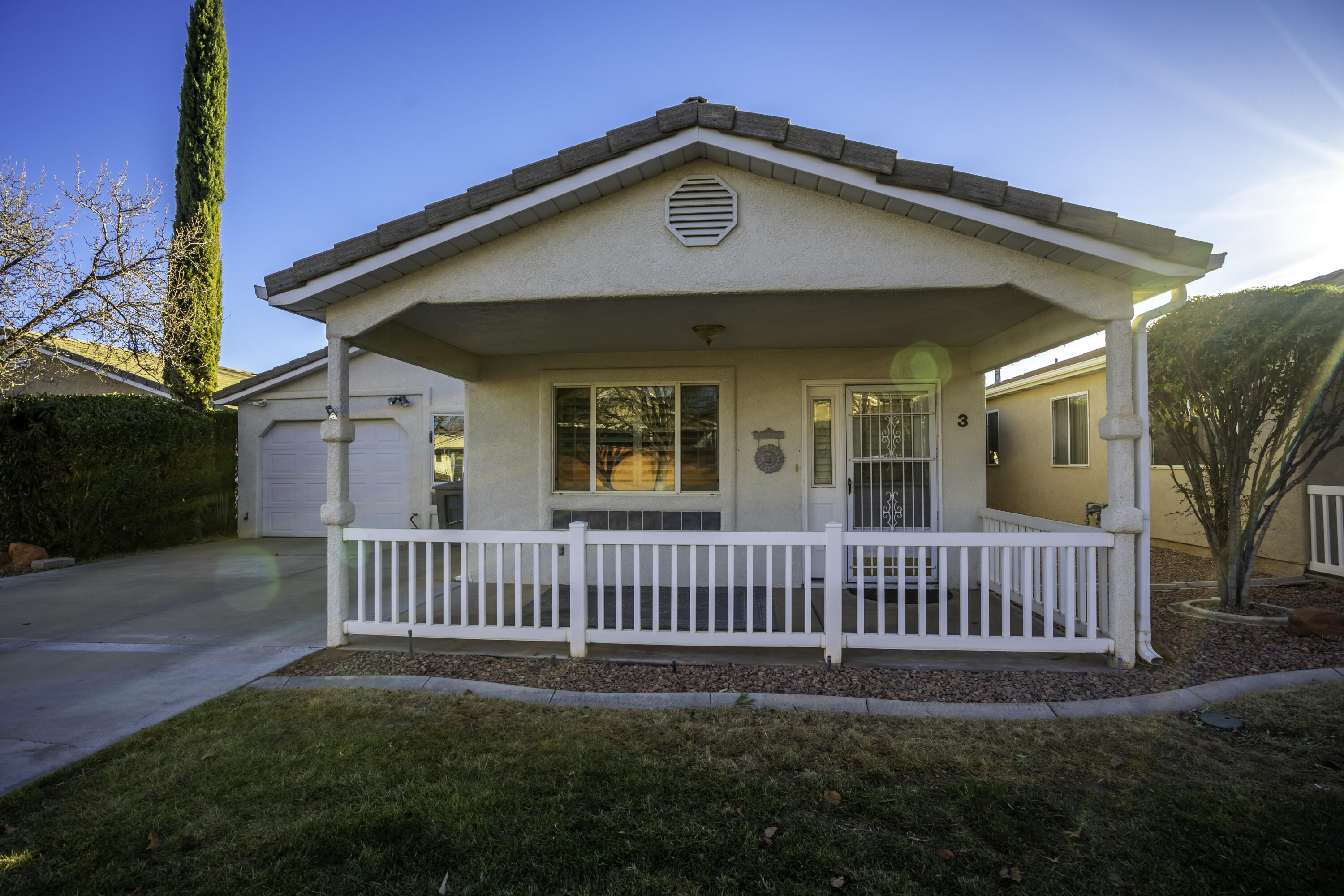 1050 W Red Hills Parkway Unit: #3