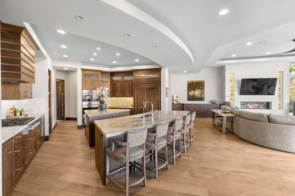 2570 N Anasazi Trail