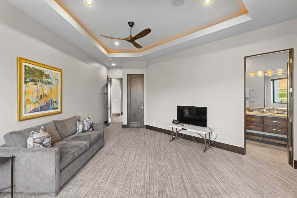 2570 N Anasazi Trail