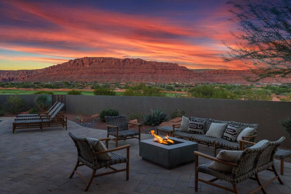 2570 N Anasazi Trail