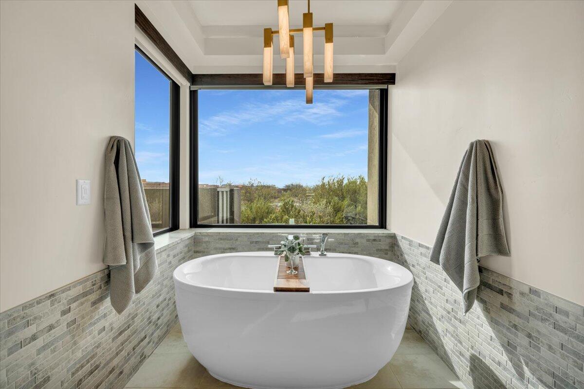 2570 N Anasazi Trail