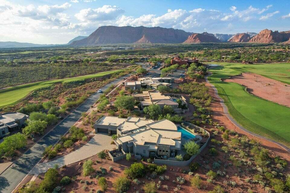 2570 N Anasazi Trail