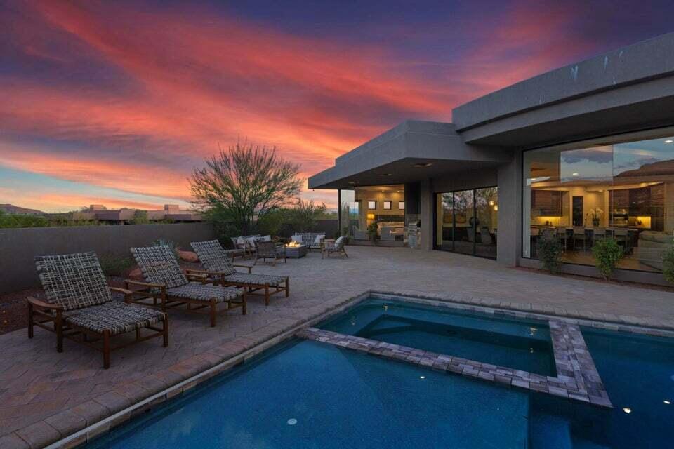 2570 N Anasazi Trail