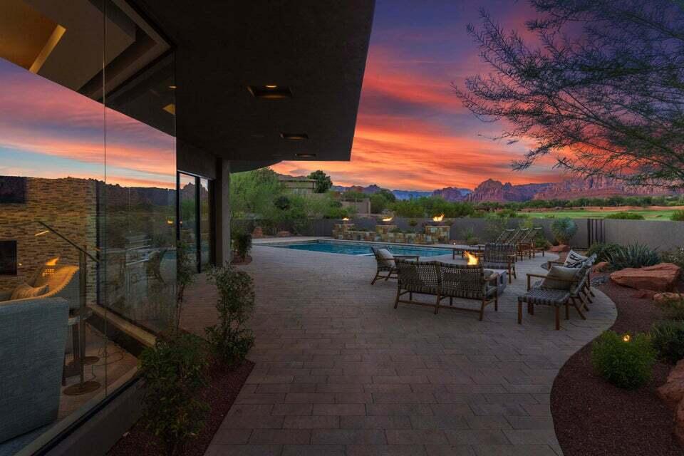 2570 N Anasazi Trail