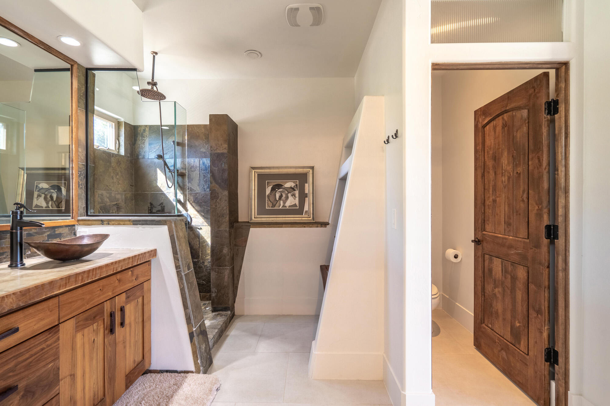 624 N Rock Garden LN