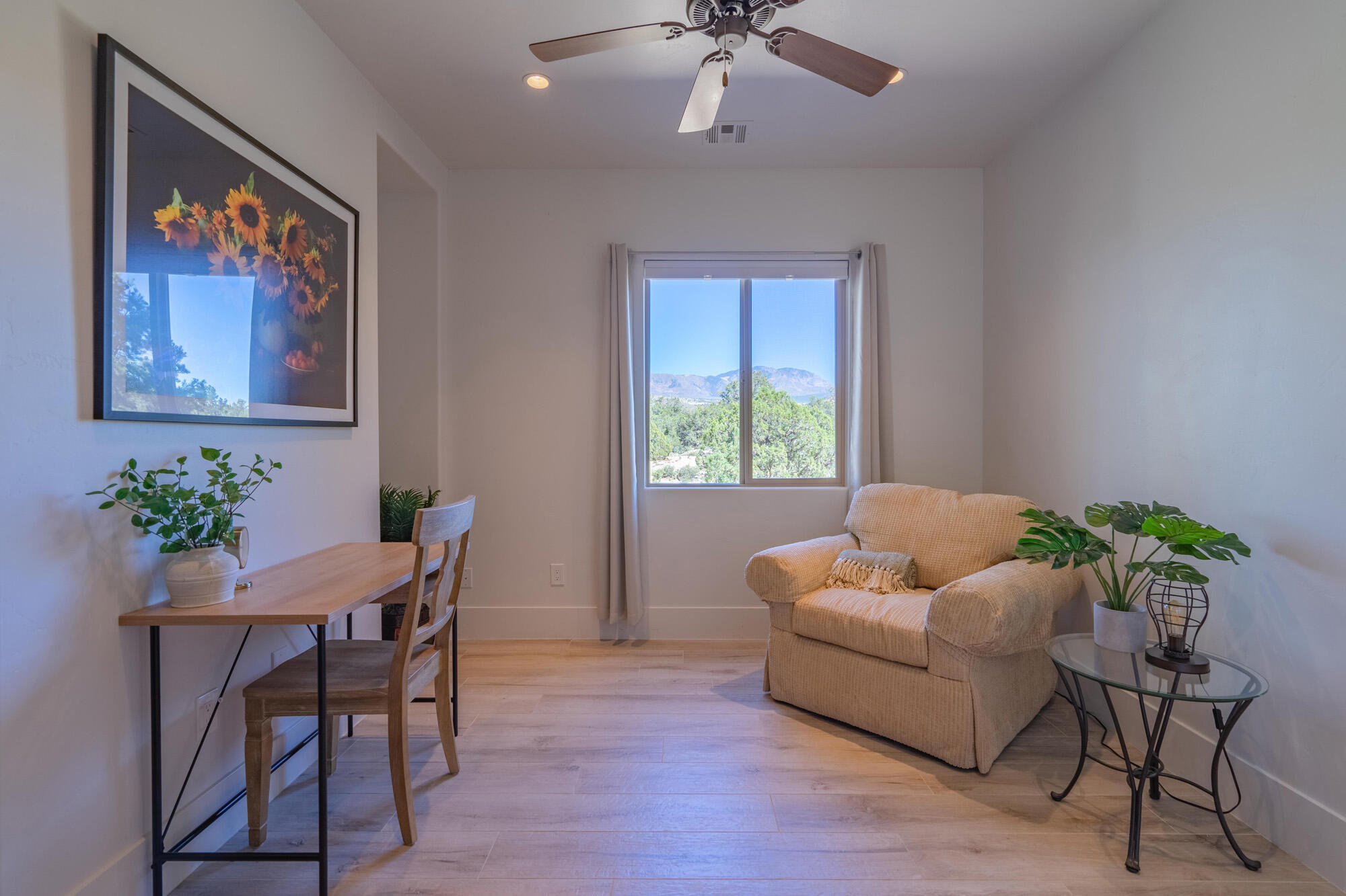 624 N Rock Garden LN