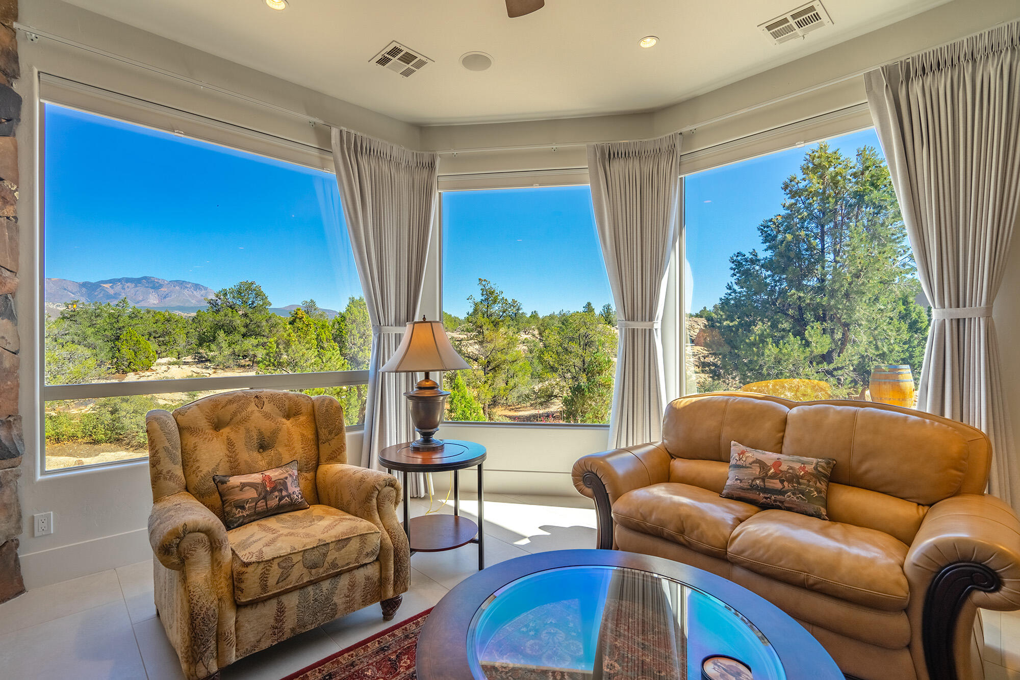 624 N Rock Garden LN