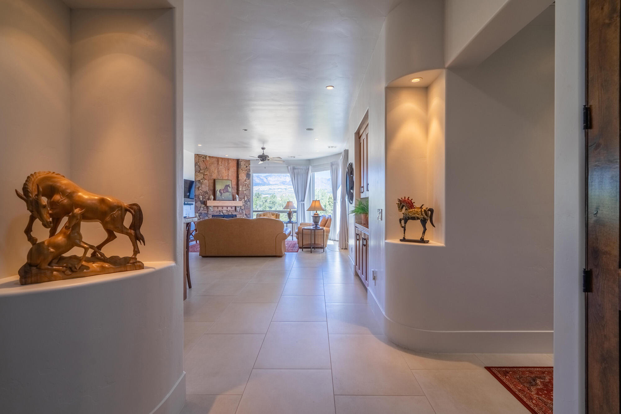 624 N Rock Garden LN